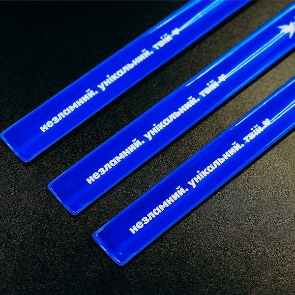 Reflective bracelet